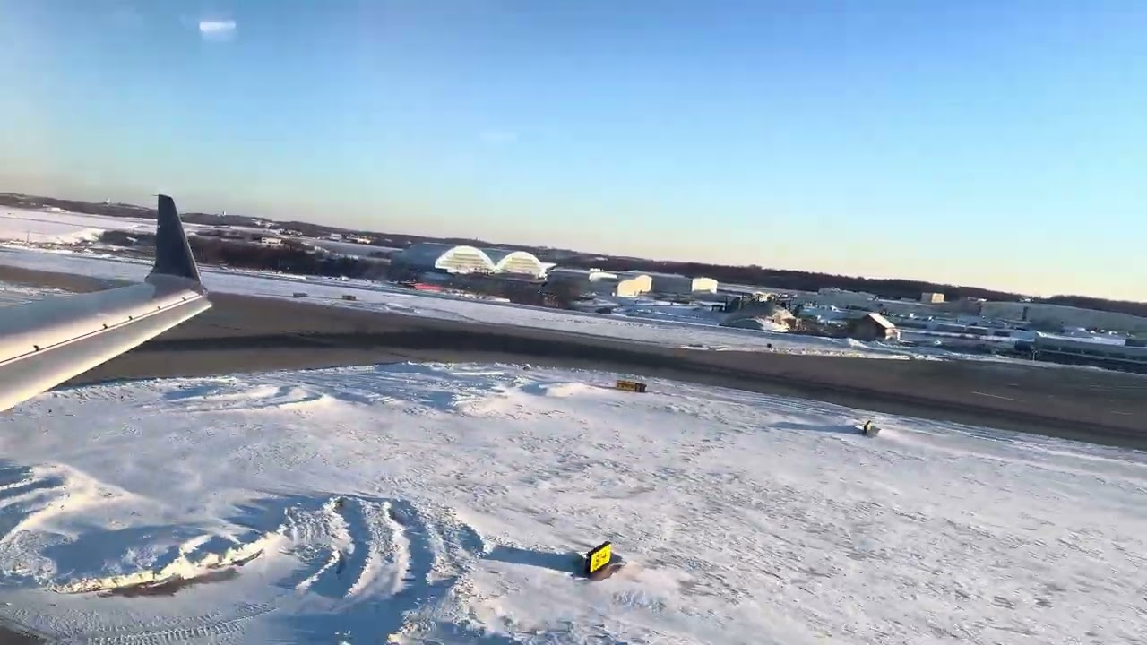 Delta CRJ900 | N348PQ | Pittsburgh Landing