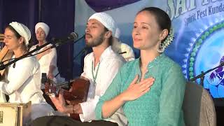 Video-Miniaturansicht von „Sat Nam Fest Closing Ceremony with Mirabai Ceiba, Snatam Kaur, Jai-Jagdeesh and More!“