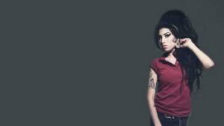 Video thumbnail of "Addicted - Amy Winehouse"