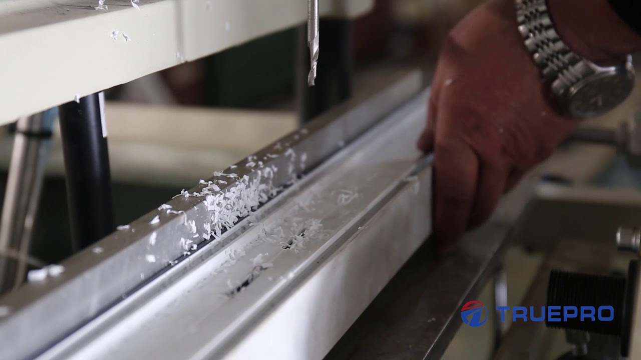 Double axes copy routing milling machine