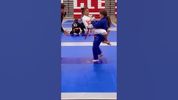 She Nearly Ended Her Career 😡🥋 (@isabellajiujitsugirl)