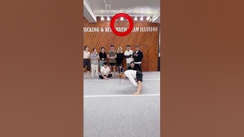 여자들만 가능한 동작⁉️🙆🏻‍♀️ Only girls can do this