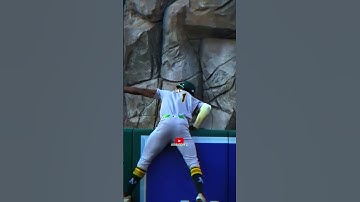 Denzel Clarke Insane Home Run Robbery🔥|#shorts #fypシ゚viral