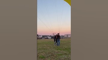 Tandem! #skylover #gopappa #paramotor #paragliding  #skyloversmag  #Roxbury #skylab  #fly