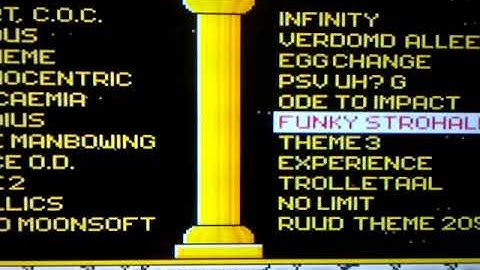 GR8NET playing Noise Disk demo