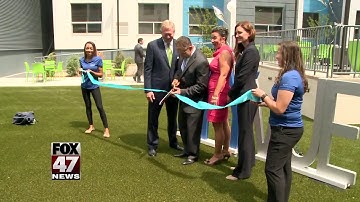SkyVue Apartments host grand opening