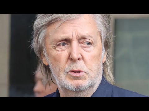 Paul McCartney's Rules For His Staff Are Beyond Weird