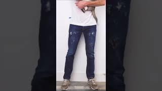 Оказывается вот как на самом деле делают джинсы с дырками🧐Усатый Юмор - Подписаться