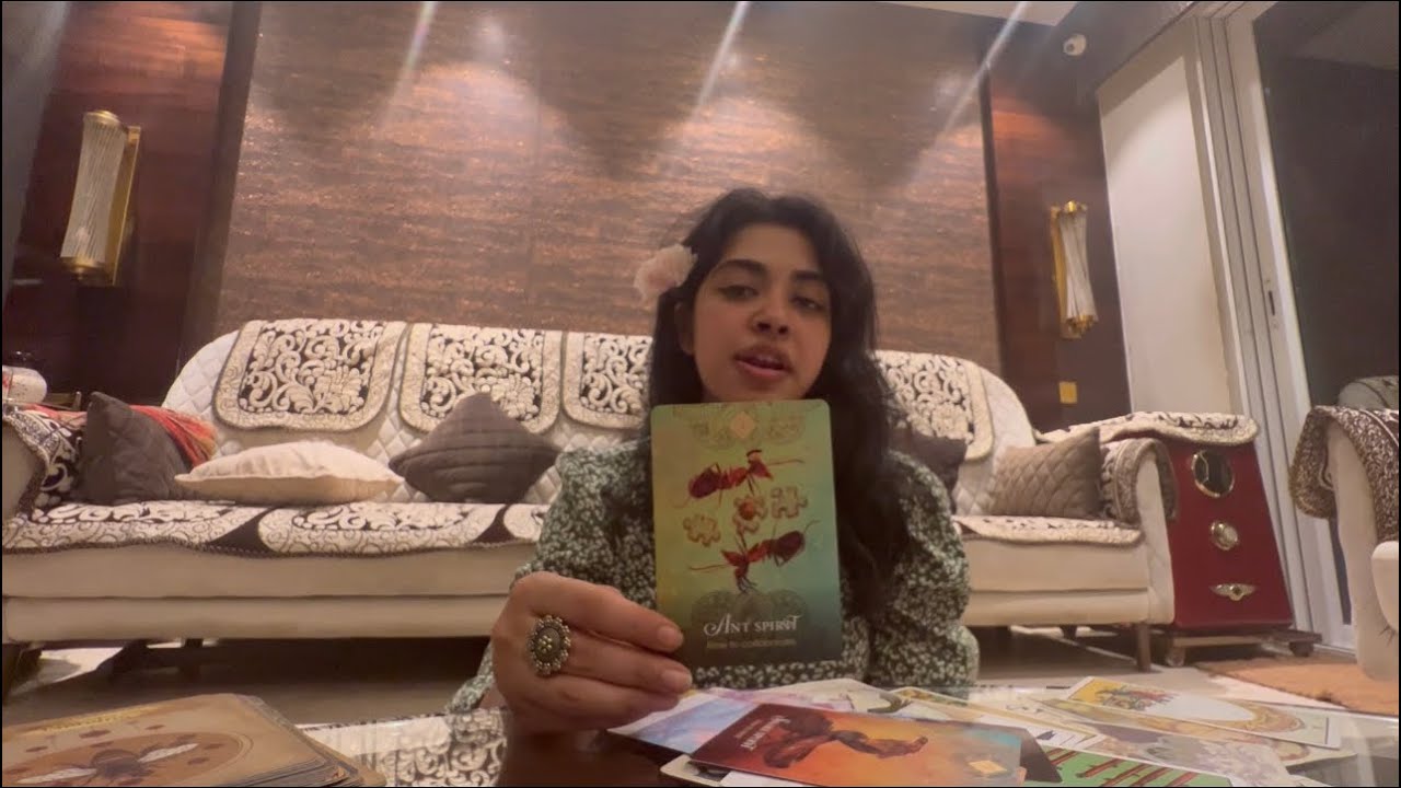 Kon apko secretly pasand karta hai? 💌 [ Timeless ] || Tarot Reading (Hindi)