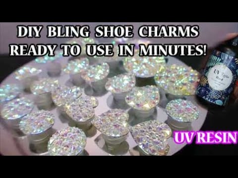 DIY CUSTOM GLAM CROCS- HOW TO BLING YOUR CROCS WITH KAWAII CHARMS & JIBBITZ  , RHINESTONES & PEARLS 