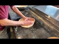 Как правильно раскатать тесто для пиццы . Итальянская пицца . How to make real Italian pizza