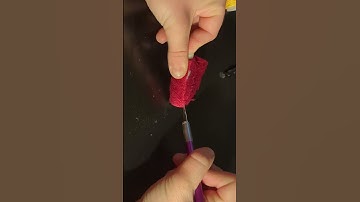 red thread cutting #asmrcommunity #asmr #oddlysatisfying #threadcutting #visualasmr #asmrvideos