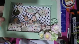 Project share shadow box Alice in wounerland