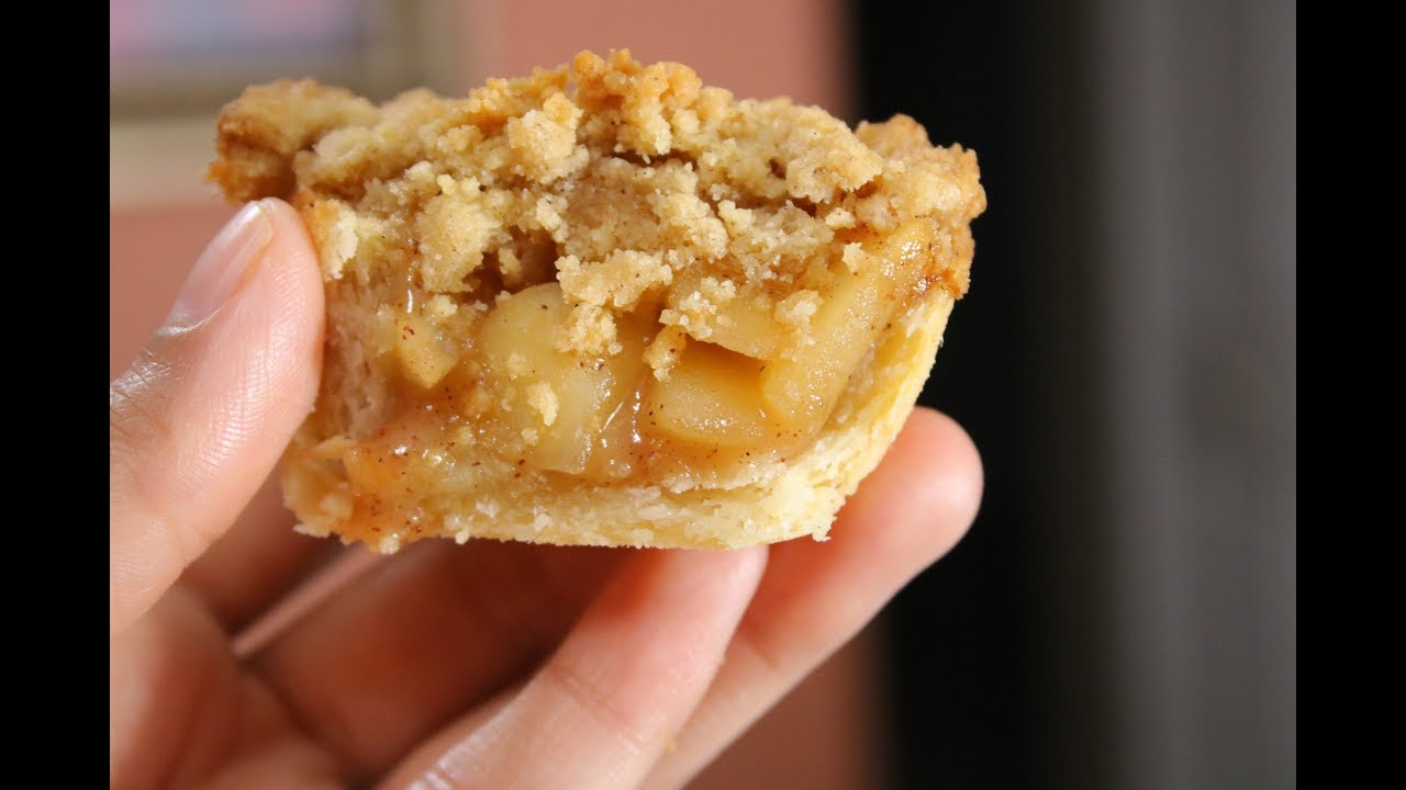 Download Mini Apple Pies | Perfection