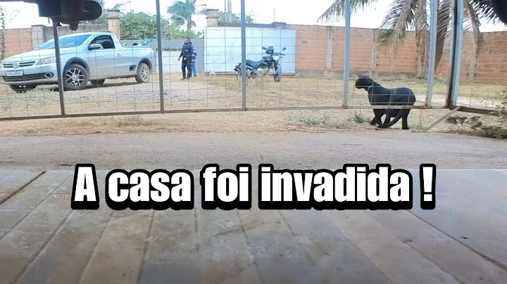 A casa foi invadida por estranhos com ferramentas de arrombar cofres.