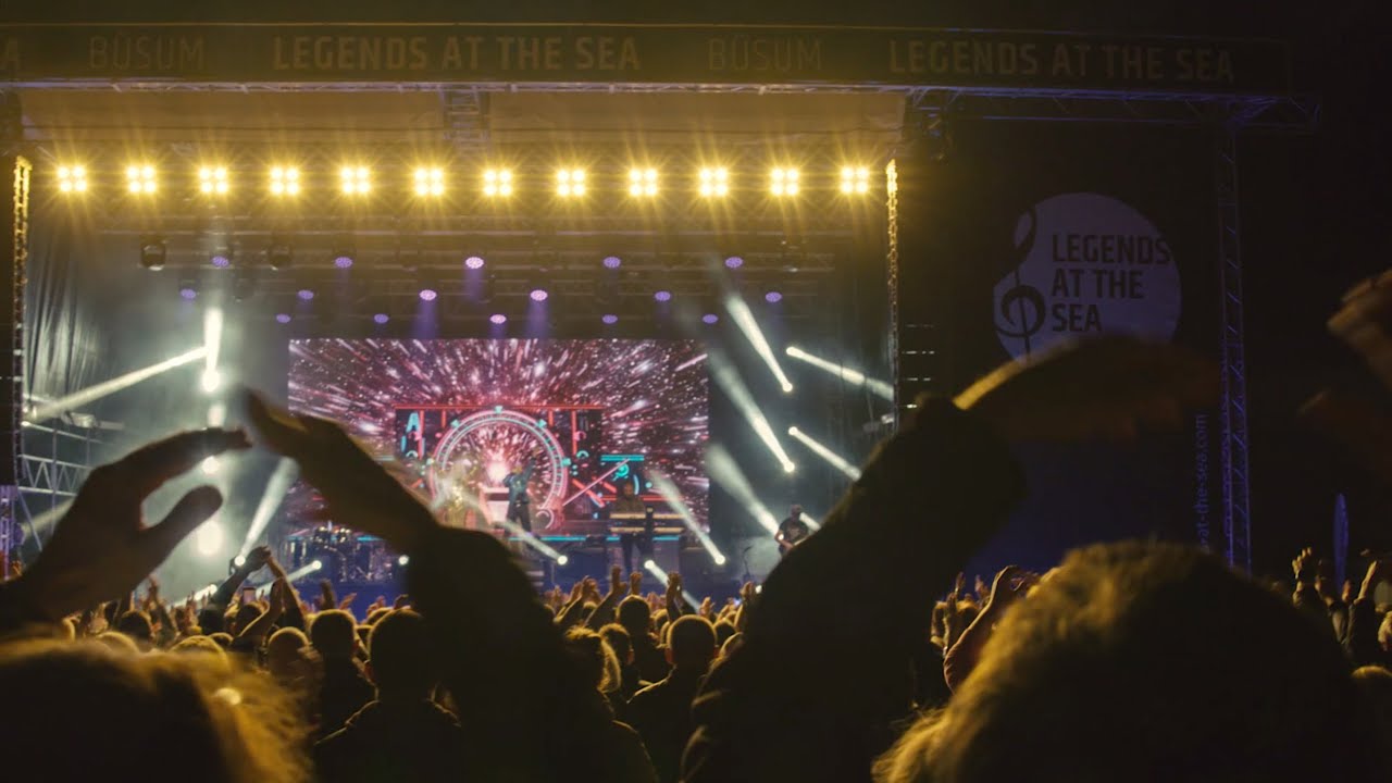 Legends at the sea in Büsum - DJ BoBo 2021 - YouTube