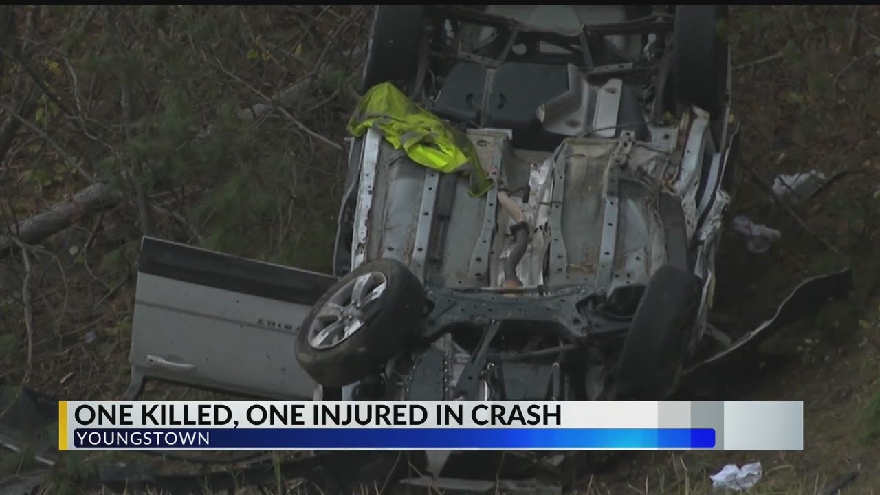 1 dead, 1 in critical condition after interstate crash - YouTube