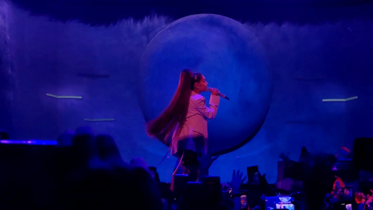 Ariana Grande - Thank You - Next ( Live @ Telenor Arena, Oslo) 4K