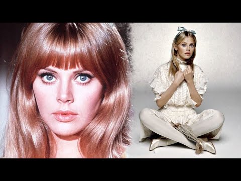 Video: Britt Ekland (Actress) Net Tsim Nyog: Wiki, Sib Yuav, Tsev Neeg, Kab tshoob, Nyiaj hli, Cov kwv tij