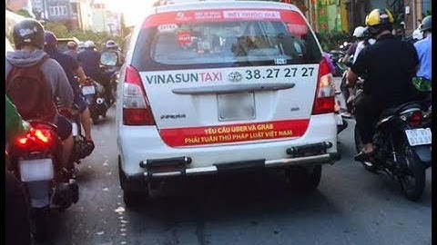 Taxi Vinasun bị tẩy chay vì cạnh tranh bẩn với Uber, Grab