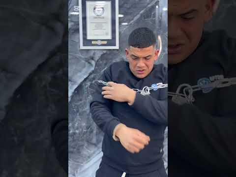 تحدي كسر جنزير في الرأس