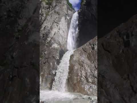Водопад Зеркли-Суу в КБР. Большой водопад поездки на джипах.