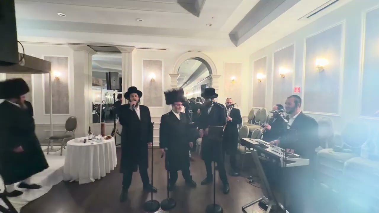 Beautiful Chuppah Shimmy Posen & Beri Weber Wedding Mandey Gold