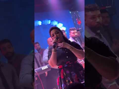 لحظة بكاء النجمه رحمه محسن تقطع القلب