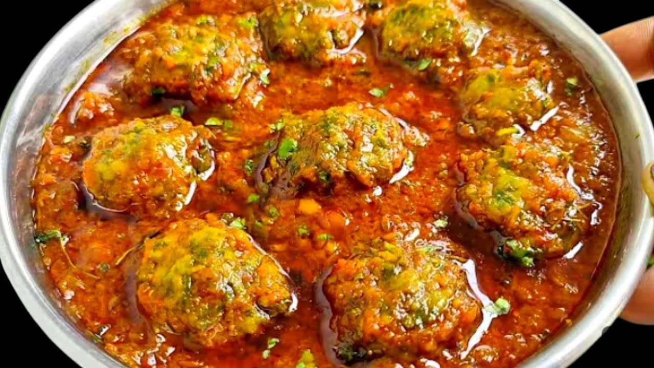 এই ভাবে পালং শাক রান্না করলে মাছ মাংস ফেলে এটাই বারবার খাবেন /মারাত্মক স্বাদ পাবেন 