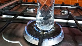شاهد غليان الماء على النار في ازازة بلاستيك سوف تذهل |Watch water boil over a fire in a plastic bowl