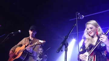 Mo Pitney & Ashley Campbell - I Still Miss Someone (Johnny Cash Cover) (HD) - Borderline - 17.03.18