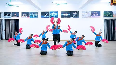 MÚA: NHỮNG CÁNH HOA XUÂN - Dân tộc Giáy. BD: Sinh viên Khoa VHNT Lào Cai