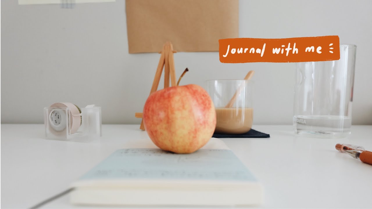 Journal with me 🌧  Rainy day