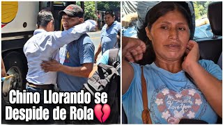 Enfrente de la mujer de Rola Chino Llorando se Despide de su Amor😱