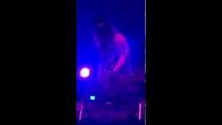 Slash guitar solo - Slash ft. Myles Kennedy and The Conspirators at Geneva Arena - 4 July 2015