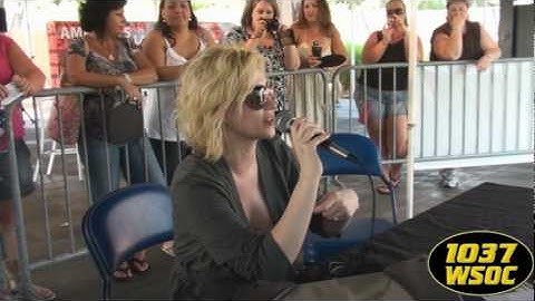 103.7 WSOC: Rascal Flatts surprises Kellie Pickler for her Birthday!