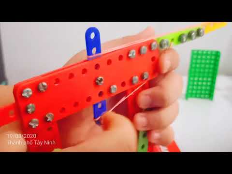 Video Lắp ghép súng MP40 bằng bộ mô hình kĩ thuật lớp 5 - YouTube