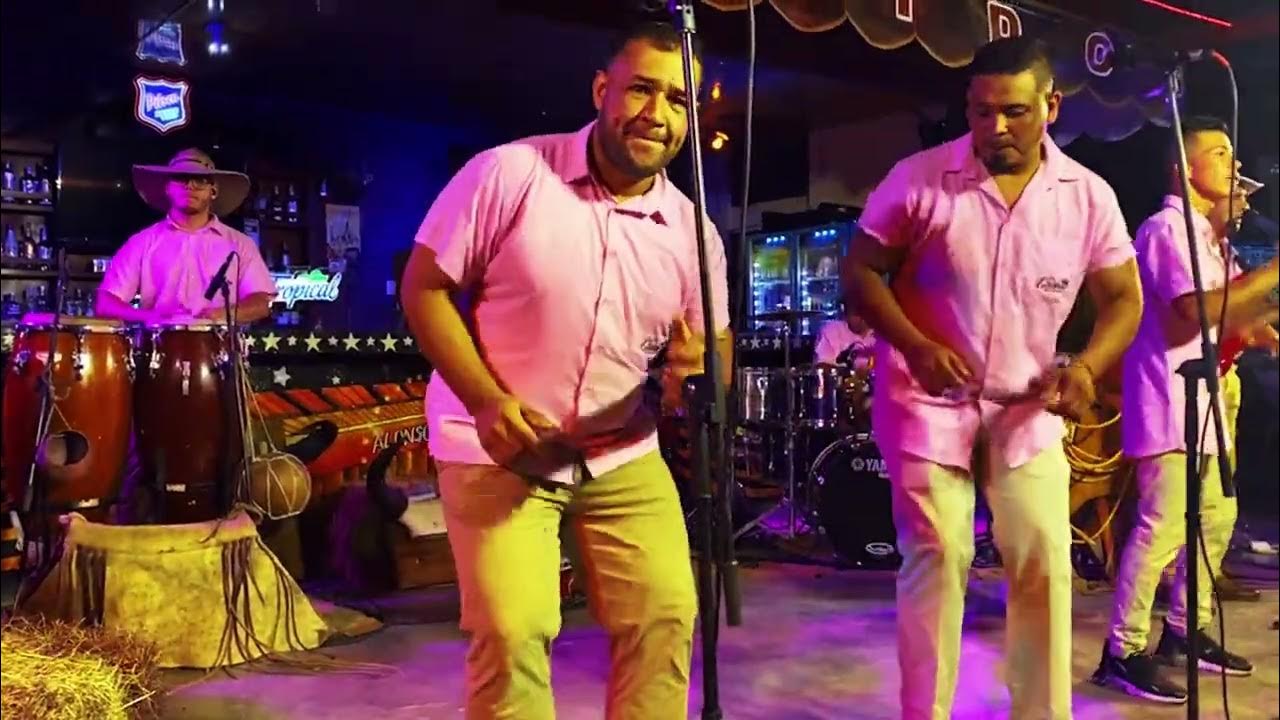 De Ahí Vengo Yo (Live Session) Marimba Orquesta Los Golobios Viva