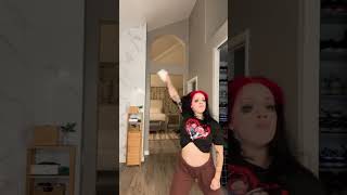 When Youre Having A Breakdown But Your Playlist Is On Shuffle Tag Someone