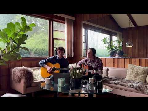 Sarah's Place - Noah Kahan & Zach Bryan (Cover by Grinnin)