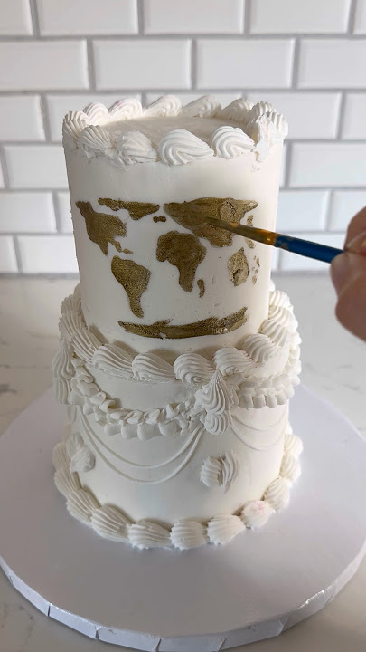 Making my wedding cake! What do you think of the idea?
