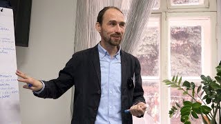 картинка: Каким должен быть лидер для подростков? Тренинг для волонтеров