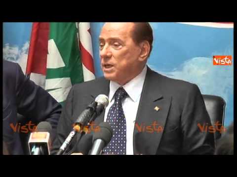 Wideo: Berlusconi, Monti Wypuszcza Psy Na Wybory We Włoszech