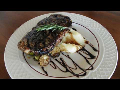 grilled-new-york-steak-with-red-wine-balsamic-glaze