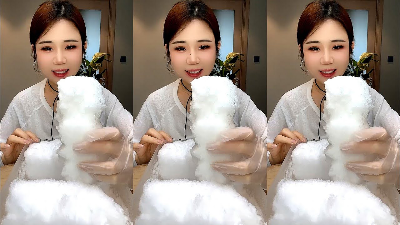 ASMR WHITE ICE EATING YY 