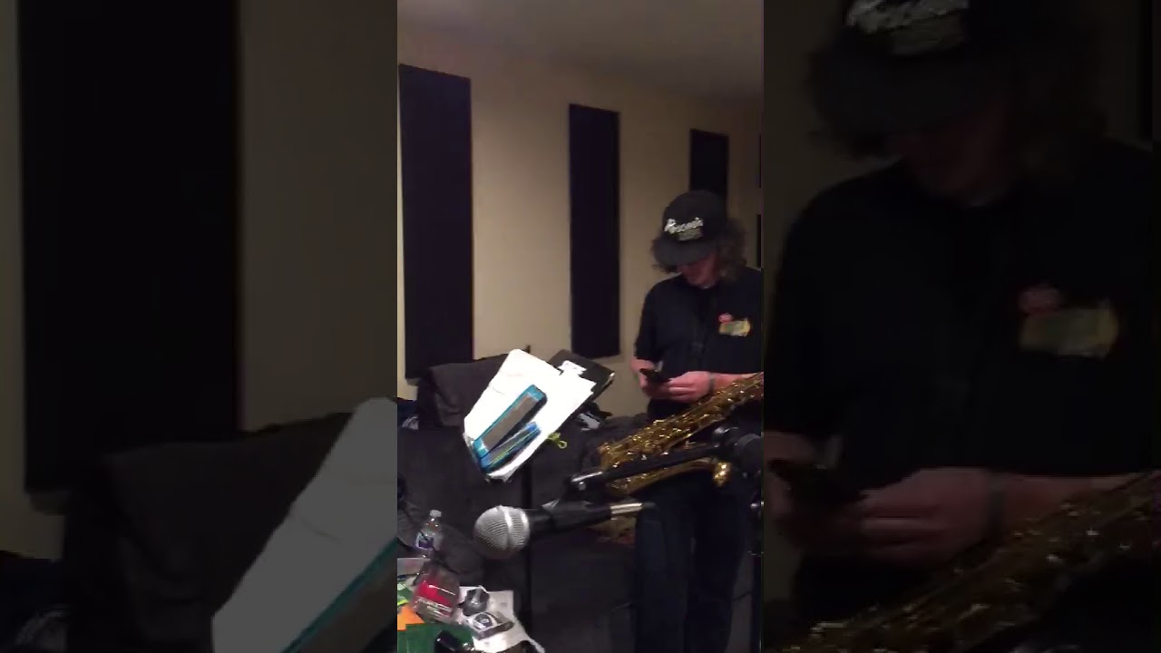 Mr Smiley, Mustard Plug (cover), rehearsal in my room YouTube
