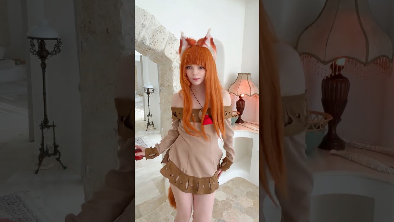 Holo amazing wolf girl #animecosplay #cosplay #holo