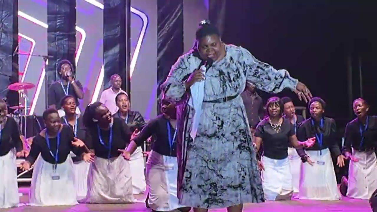 PRAISE MOMENT WITH PASTOR MIRIAM WARUGABA