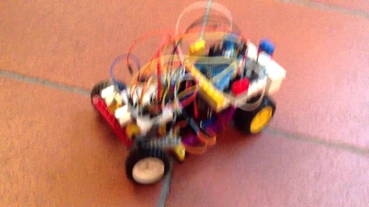 Arduino car with proximity sensor - YouTube