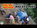 ( Phần 2 ) Cống Dua vui mừng nhận máy tuốt lúa loại khủng - Kéo lên bản như kéo pháo thời chiến